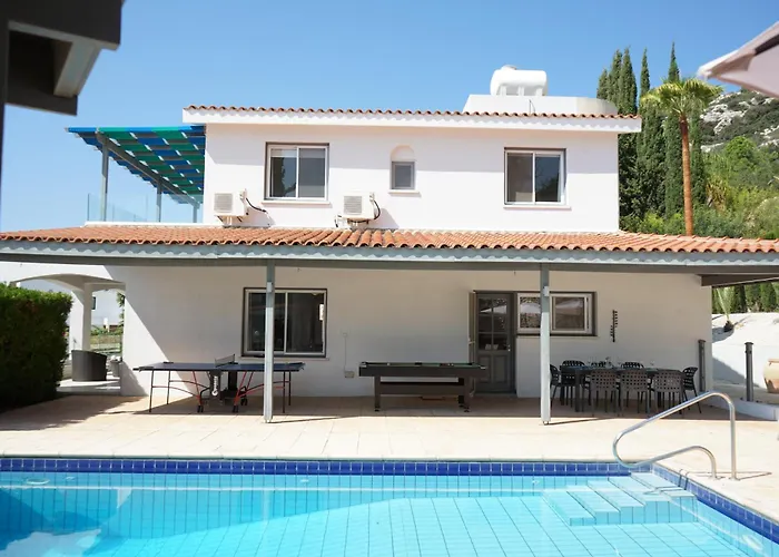 Villa Oceana - Villa With Private Pool And Gardens