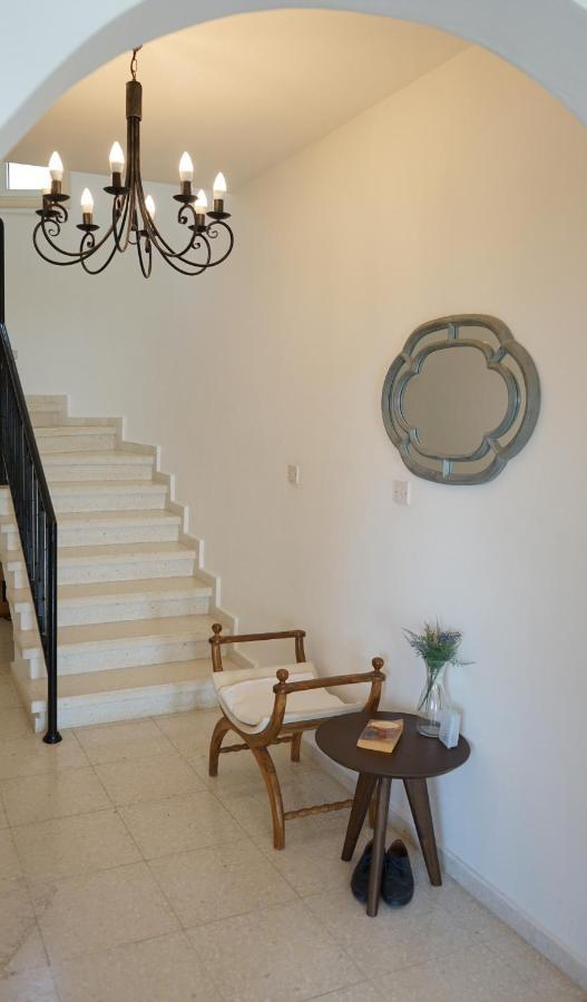 Oceana - With Private Pool And Gardens Βίλα Πέγεια