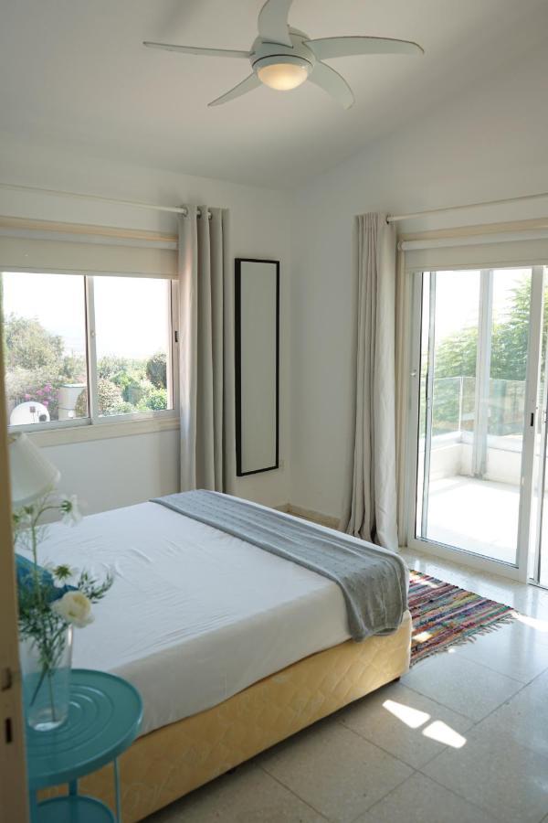 Oceana - With Private Pool And Gardens *