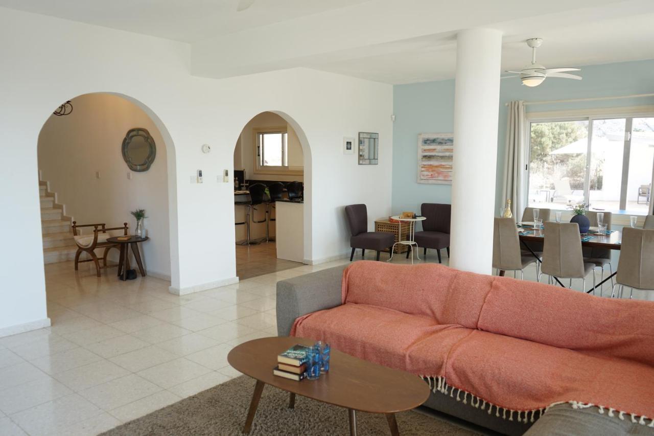 Βίλα Oceana - With Private Pool And Gardens Πέγεια