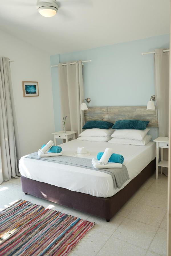 Oceana - With Private Pool And Gardens Βίλα