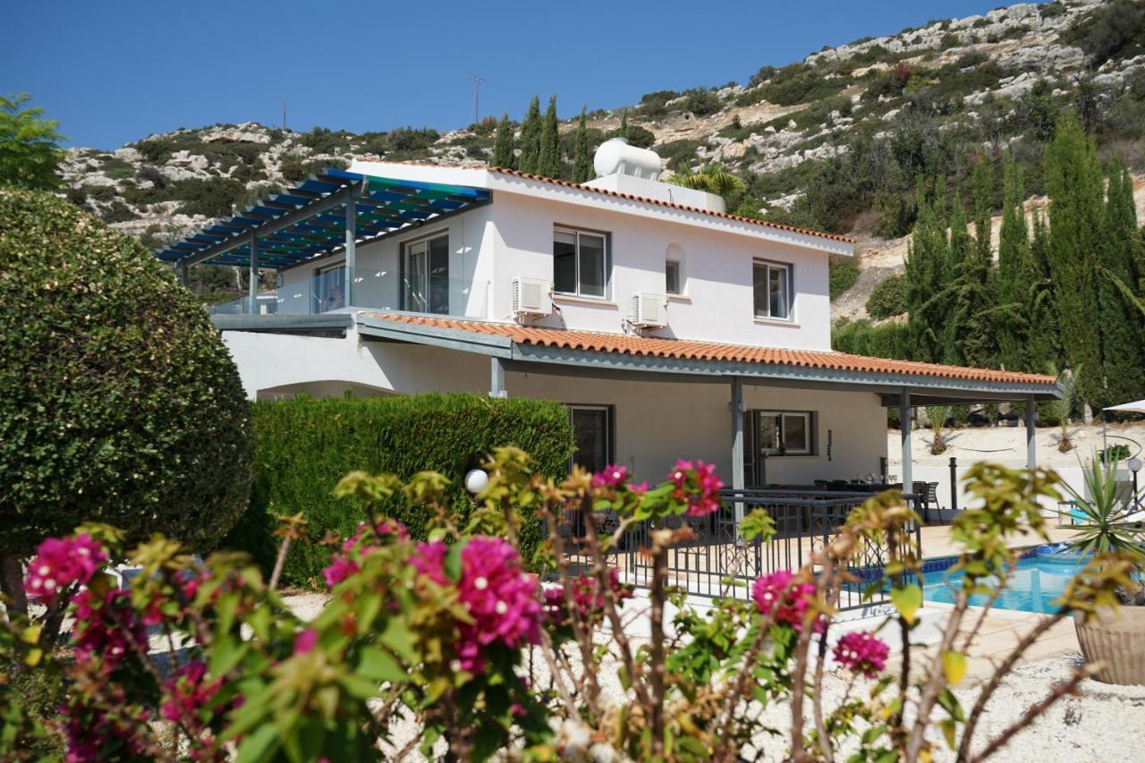 Βίλα Oceana - With Private Pool And Gardens