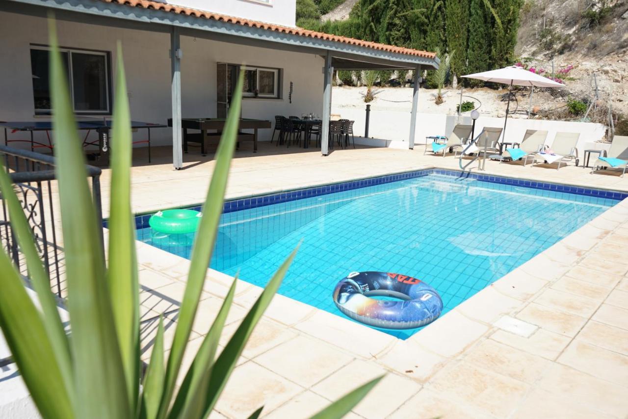Βίλα Oceana - With Private Pool And Gardens